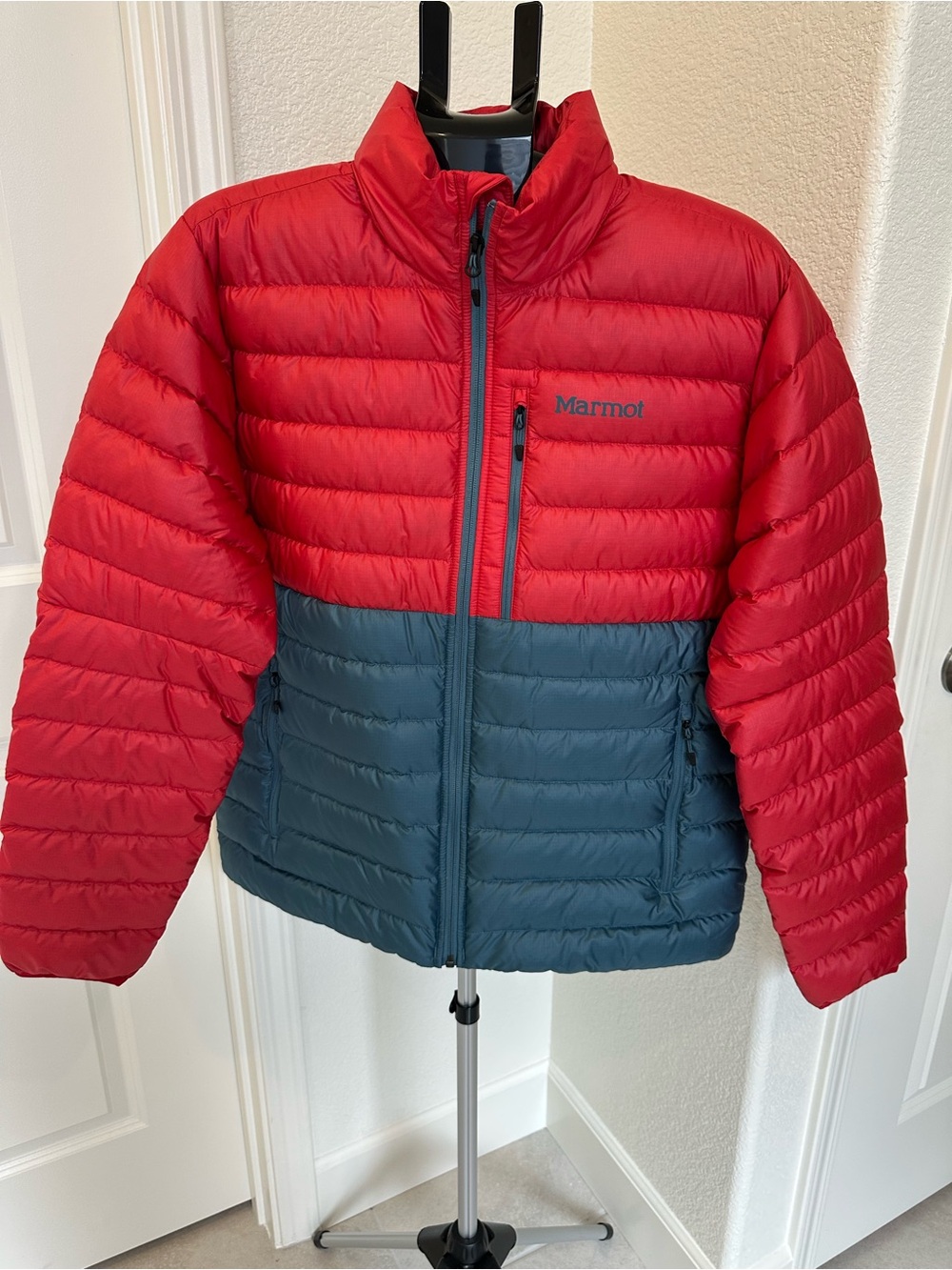 NWT Men’s Marmot Highlander Down Jacket size M